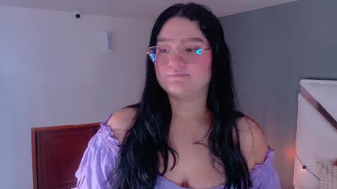 Snapshot of amatistasky__ chatting on 05/01/26, 11:37 AMATISTA online show from 05/01/26, 11:37