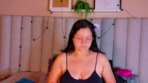 Snapshot of amatistasky__ chatting on 06/02/26, 11:34 AMATISTA online show from 06/02/26, 11:34