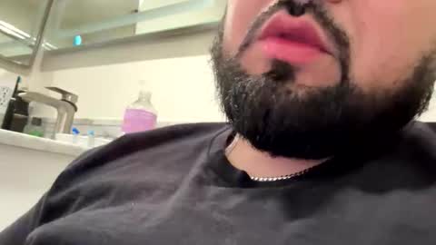 Snapshot of amatoy23000 chatting on 10/20/25, 07:31 amatoy23000 online show from 10/20/25, 07:31