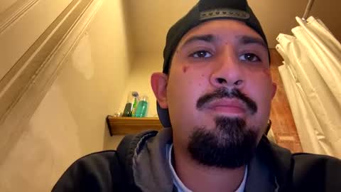 Snapshot of amature59 chatting on 01/13/25, 03:34 Jamesy online show from 01/13/25, 03:34