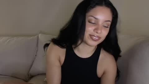 amaya_floress online show from 07/11/26, 07:55