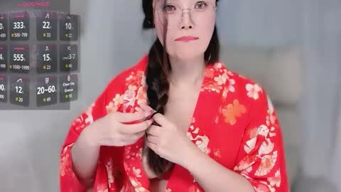 yooo online show from 11/17/25, 12:11