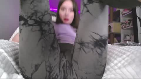 amazing_agness online show from 12/04/24, 07:28