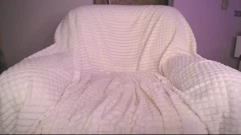 amazing_agness online show from 01/10/25, 10:39