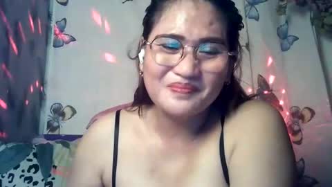 Snapshot of amazing_angel22 chatting on 03/07/26, 04:26 amazing angel online show from 03/07/26, 04:26