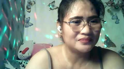 Snapshot of amazing_angel22 chatting on 03/25/26, 03:51 amazing angel online show from 03/25/26, 03:51