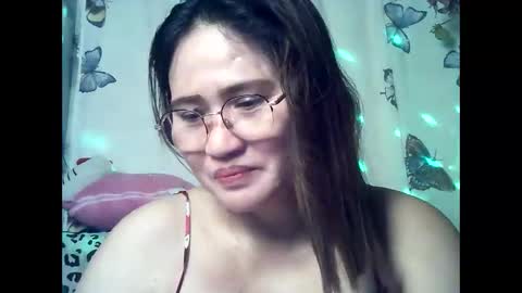 Snapshot of amazing_angel22 chatting on 04/10/26, 06:56 amazing angel online show from 04/10/26, 06:56