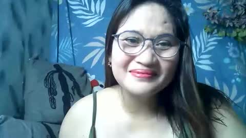Snapshot of amazing_angel22 chatting on 06/11/26, 09:18 amazing angel online show from 06/11/26, 09:18