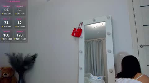 Snapshot of amazing_panacea chatting on 10/16/25, 07:04 Alice online show from 10/16/25, 07:04