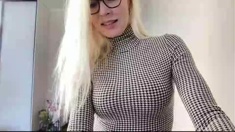 Snapshot of amazingkelly chatting on 03/11/26, 07:36 Kelly online show from 03/11/26, 07:36