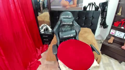 Snapshot of amazingzayrats chatting on 11/17/25, 07:19 Zayra online show from 11/17/25, 07:19