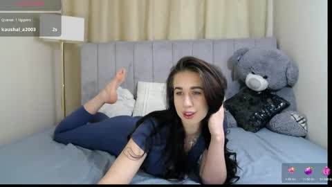 Snapshot of amazongoddess_ chatting on 03/31/26, 12:27 Amazon online show from 03/31/26, 12:27