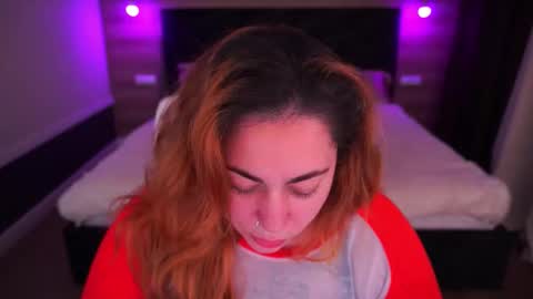 Ellie online show from 09/16/25, 08:21