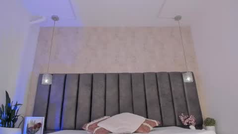Snapshot of ambaar_moon_ chatting on 05/23/26, 08:02 Ambar online show from 05/23/26, 08:02