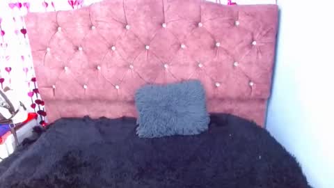Snapshot of ambar_bby1 chatting on 02/06/25, 12:05 Ambar online show from 02/06/25, 12:05