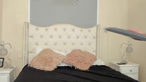 Snapshot of ambar_colling chatting on 02/03/25, 01:30 Ambar Colling online show from 02/03/25, 01:30