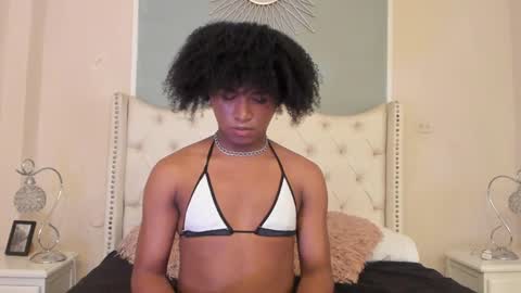 Snapshot of ambar_colling chatting on 02/03/25, 04:31 Ambar Colling online show from 02/03/25, 04:31