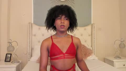 Snapshot of ambar_colling chatting on 02/08/25, 01:01 Ambar Colling online show from 02/08/25, 01:01