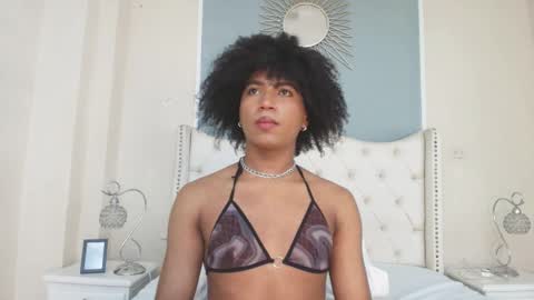 Snapshot of ambar_colling chatting on 03/10/25, 04:35 Ambar Colling online show from 03/10/25, 04:35