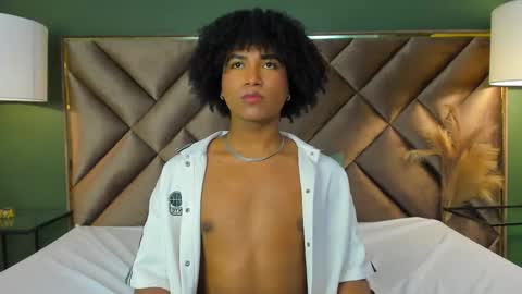 Snapshot of ambar_colling chatting on 09/15/25, 09:37 Ambar Colling online show from 09/15/25, 09:37