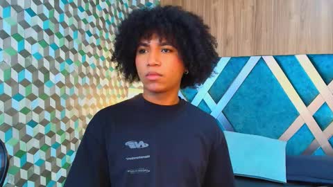 Snapshot of ambar_colling chatting on 10/31/25, 02:34 Ambar Colling online show from 10/31/25, 02:34