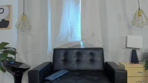 ambar_cullen online show from 03/17/26, 09:07