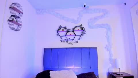 ambar_gh1 online show from 04/07/26, 08:20