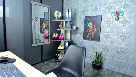 Snapshot of ambar_rose2 chatting on 12/06/24, 10:38 ambar rose2 online show from 12/06/24, 10:38