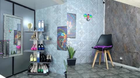 Snapshot of ambar_rose2 chatting on 01/04/25, 04:11 ambar rose2 online show from 01/04/25, 04:11