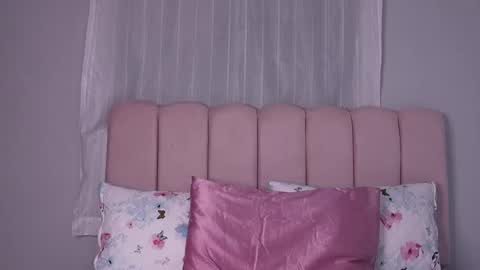 Snapshot of ambar_rousse_ chatting on 04/14/26, 07:36 ambar_rousse_ online show from 04/14/26, 07:36