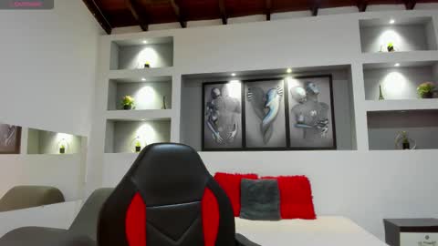 Ambar  online show from 10/15/25, 11:43