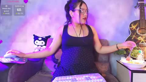 Snapshot of ambardevon_x chatting on 05/20/26, 08:26 ambardevon_x online show from 05/20/26, 08:26