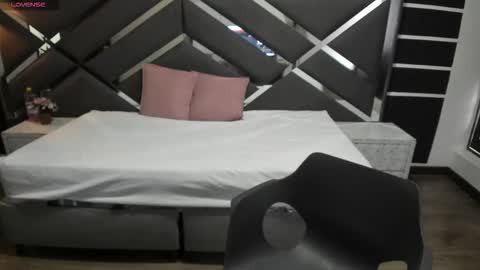 Ambar Ross online show from 01/16/26, 12:09