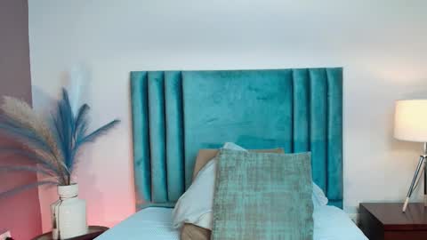 amber online show from 10/15/25, 06:30