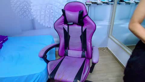 ambel_rose online show from 05/11/26, 02:06