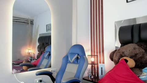 Cody amber online show from 01/30/25, 06:21