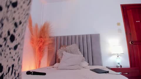 Snapshot of amber__davis chatting on 01/20/25, 06:10 Amber Davis online show from 01/20/25, 06:10