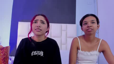 Snapshot of amber_and_suzane chatting on 01/15/25, 02:56 Amber And Suzane Amber HAIR RED Suzane HAIR BROWN online show from 01/15/25, 02:56