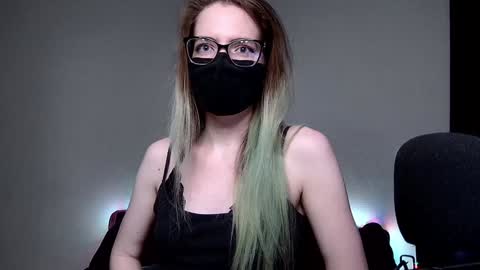 Amber non-nude model online show from 12/09/24, 01:51