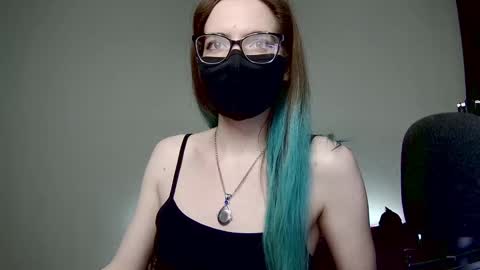 Amber non-nude model online show from 02/03/25, 03:09