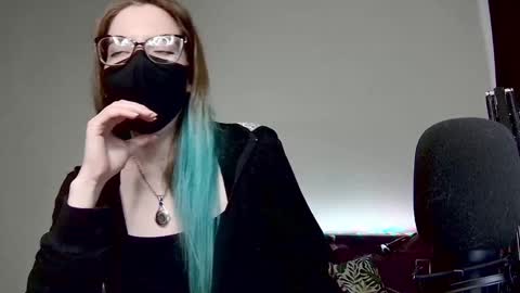 Amber non-nude model online show from 02/09/25, 04:14