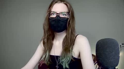 Snapshot of amber_candyfloss chatting on 12/03/25, 03:14 Amber non-nude model online show from 12/03/25, 03:14