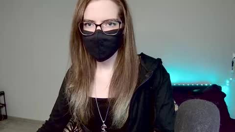 Snapshot of amber_candyfloss chatting on 03/02/26, 01:41 Amber non-nude model online show from 03/02/26, 01:41