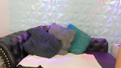 Snapshot of amber_cg chatting on 04/22/26, 11:56 Amber online show from 04/22/26, 11:56