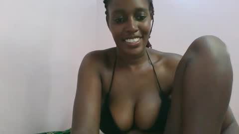 amber_cutie2 online show from 11/09/25, 07:06