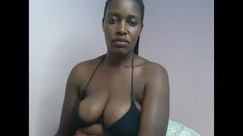 amber_cutie2 online show from 02/19/26, 02:46