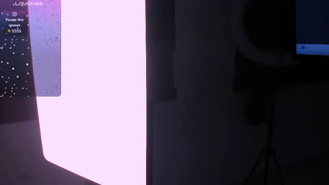 amber_love04 online show from 09/13/25, 12:21