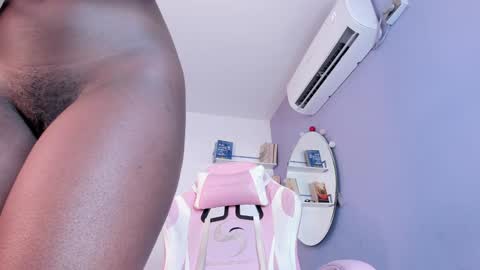 Snapshot of amber_maxwell chatting on 02/08/25, 02:47 Amber online show from 02/08/25, 02:47