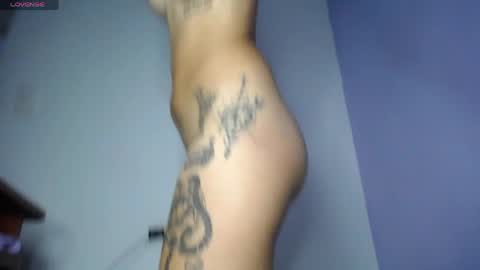 Snapshot of amber_miller22 chatting on 04/23/26, 05:26 amber miller22 online show from 04/23/26, 05:26