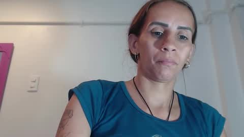 Amber Moore online show from 10/23/25, 01:49